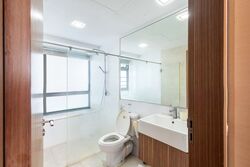 Waterfront Waves (D16), Condominium #543092201
